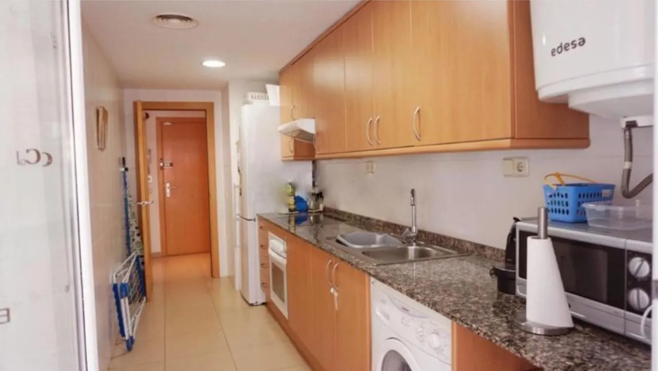 70M2 Apt 2Bedrooms 25M2Terrace, 4Pools, 3Min Beach Lloret de Mar Apartment